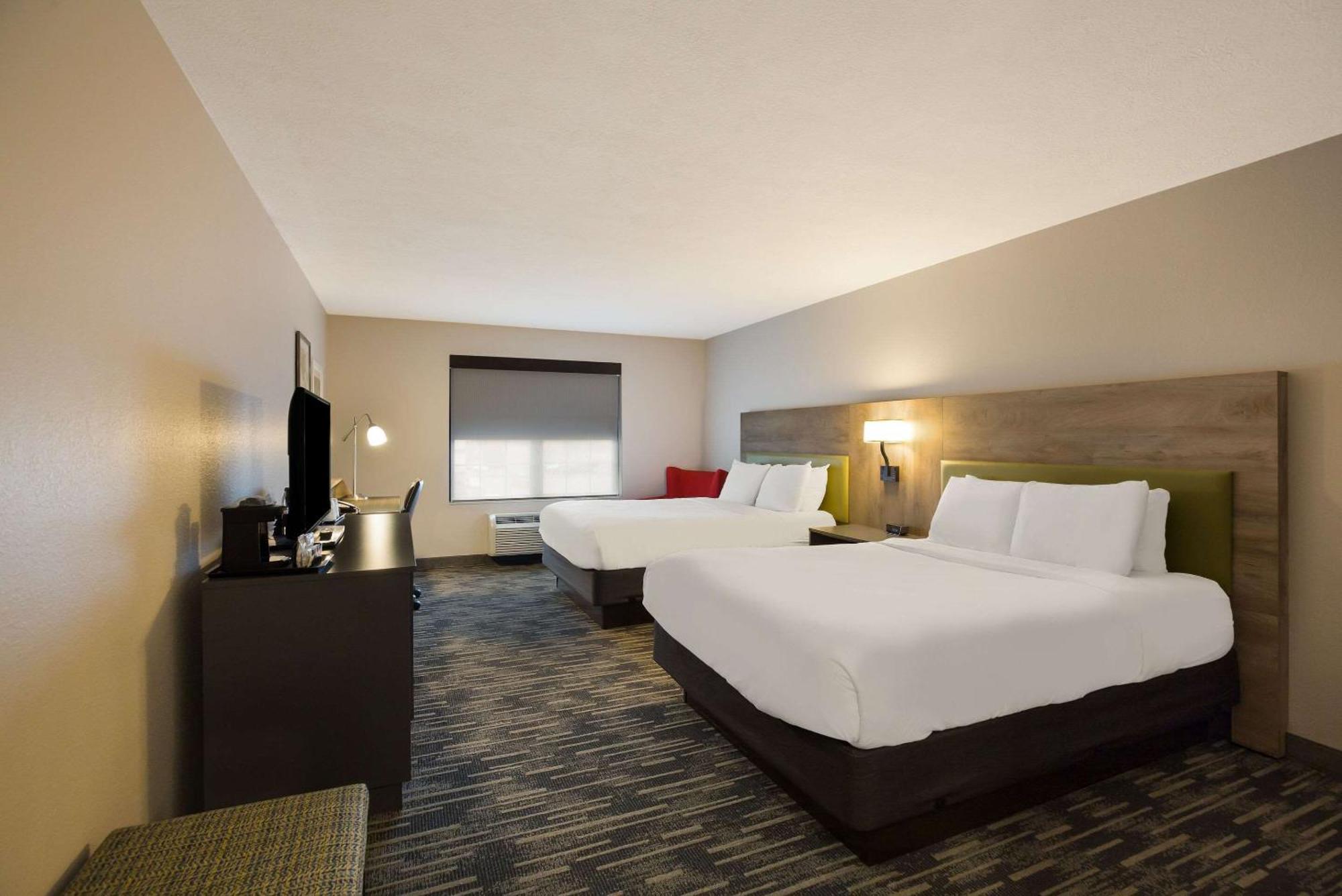 Hotel Country & By Radisson, Marion, Il