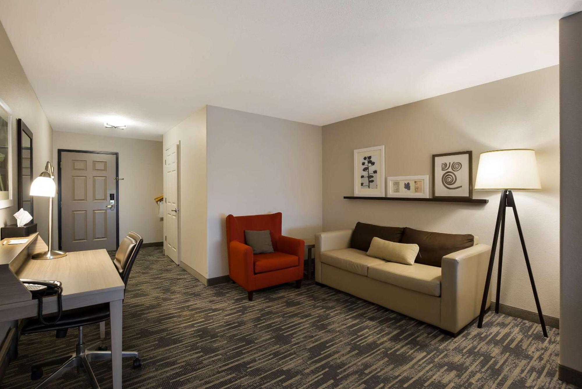 Country & By Radisson, Marion, Il Hotel 3*